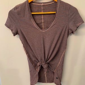 Lululemon T-shirt